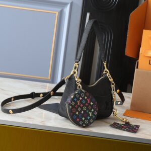 【AT3554】Louis Vuitton ルイヴィトンのヴィンテージEPIレザーとマルチカラーパターンのクラッチバッグは、ファッショナブルなチェーンショルダーバッグです。