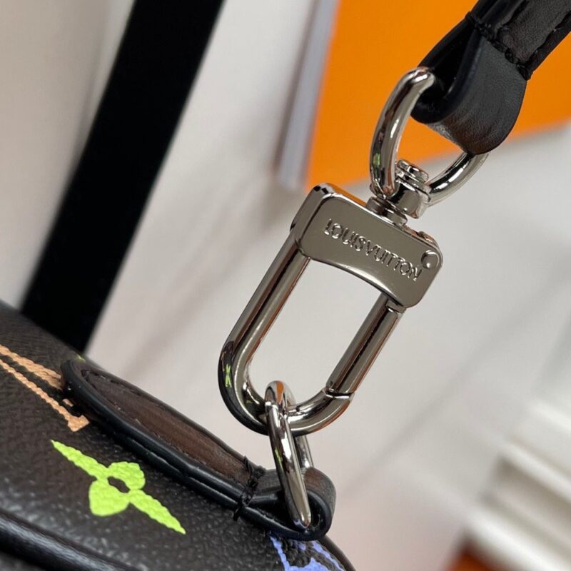 【AT3556】Louis Vuitton LVブラックモノグラムミニ枕バッグ、ファッショナブルなリボンショルダーバッグ、斜め掛け手提げバッグ