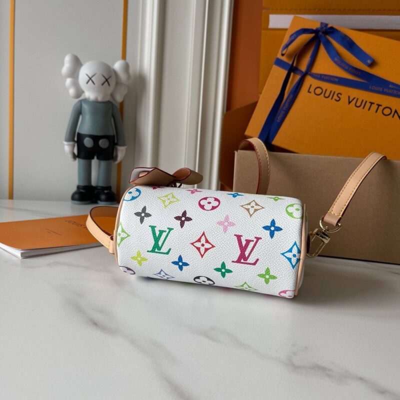 【AT3557】Louis VuittonのLV白いモノグラムミニクッションバッグ、ファッショナブルなリボンショルダー斜めがけハンドバッグ。
