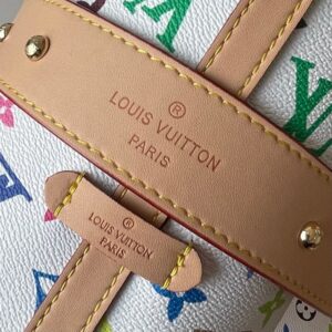 【AT3559】Louis Vuitton ルイ・ヴィトン LV 大型ホワイトレインボーモノグラムハンドバッグショルダーバッグ。