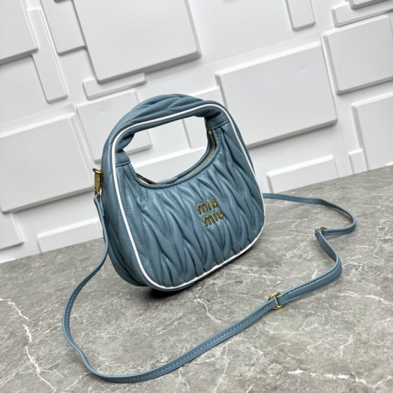 【AT3576】Miu Miu ミュウミュウのファッションプリーツショルダーバッグ（アドバンストグレーブルー）