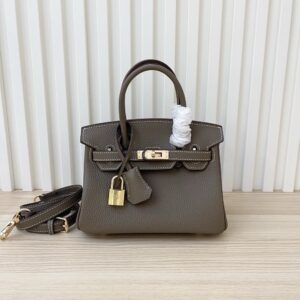 【AT3580】Hermes エルメスのクラシックなグレーのブラックバッグ。手提げ、肩にかけ、斜めがけにできます。