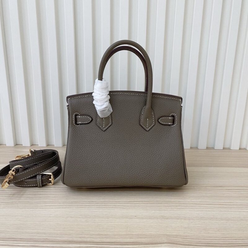 【AT3580】Hermes エルメスのクラシックなグレーのブラックバッグ。手提げ、肩にかけ、斜めがけにできます。