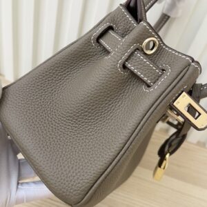 【AT3580】Hermes エルメスのクラシックなグレーのブラックバッグ。手提げ、肩にかけ、斜めがけにできます。