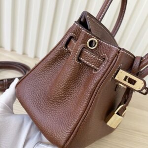 【AT3584】Hermes エルメスのボリードバッグ、クラシックスタイル｜ハイエンドな質感のブラウン色、手提げと斜め掛けができる女性用バッグ
