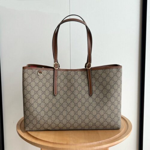【AT3588】GucciのクラシックなダブルGキャンバストートバッグ815213 - ヴィンテージ感があり、ファッション必須アイテム！✨