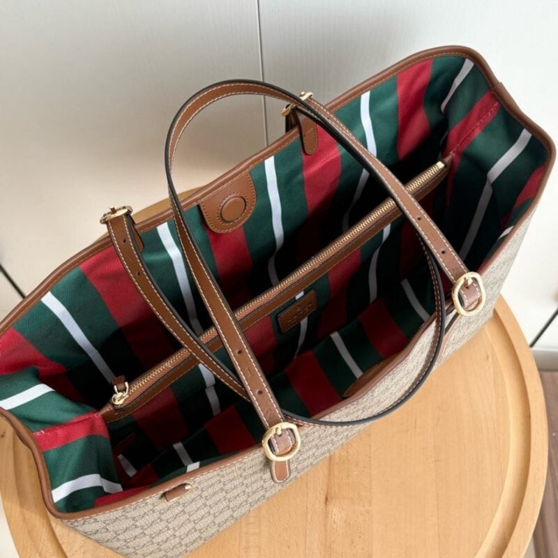 【AT3588】GucciのクラシックなダブルGキャンバストートバッグ815213 - ヴィンテージ感があり、ファッション必須アイテム！✨
