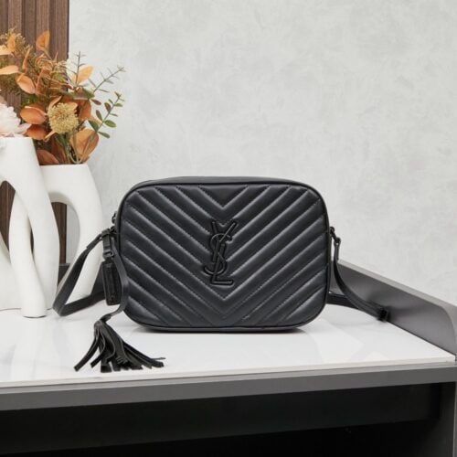【AT3643】YSL SAINT LAURENT LouLou V字縫いカメラバッグ
