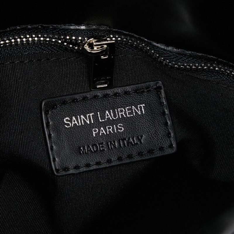 【AT3646】YSL SAINT LAURENTの定番Nikiシリーズの菱形チェーンバッグ