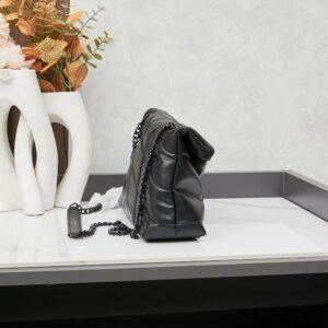 【AT3648】YSL サンローランのルループフィーパフィーマテラスショルダーバッグ | クラシックブラック全て黒金具仕様 🖤