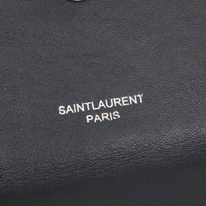 【AT3652】YSL Saint Laurentの贅沢なV字型ダイヤ柄チェーンバッグ - クラシックな銀のバックル ✨