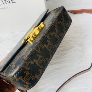 【AT3676】CELINE TRIOMPHE オールドフラワー柄ショルダーバッグ