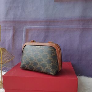 【AT3681】Celine セリーヌTriompheプリントショルダーバッグ👜