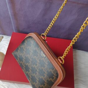 【AT3681】Celine セリーヌTriompheプリントショルダーバッグ👜