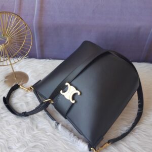 【AT3682】Celine Triomphe トートバッグ | クラシックなブラック