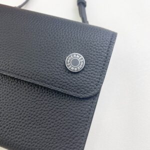 【AT3689】👜 HERMÈS Evelyne Mini メッセンジャーバッグ | クラシックでエレガント、フレンチラグジュアリー✨