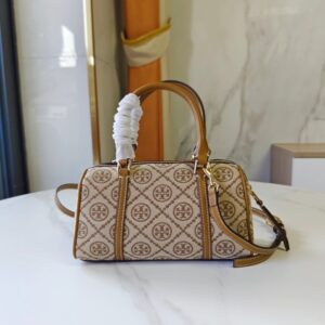 【AT3693】✨ Tory Burchのクラシックなフラワープリント ボストンバッグ ✨