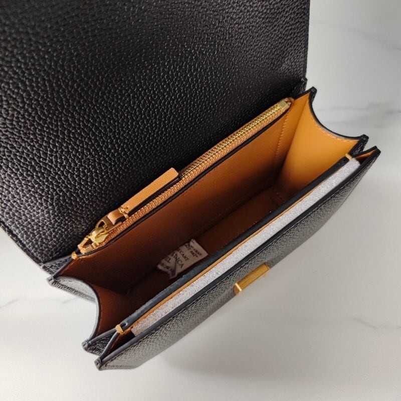 【AT3696】✨Tory Burch Miller Flap Bag ミニサイズのクラシックなショルダーバッグ✨ ハイエンドなブラックとゴールドの配色 🎀 おしゃれで万能アイテム