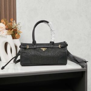 【AT3700】Pradaミニ編みトートバッグ✨ レトロなブラックゴールドデザイン👜 ラグジュアリーウェア 💫