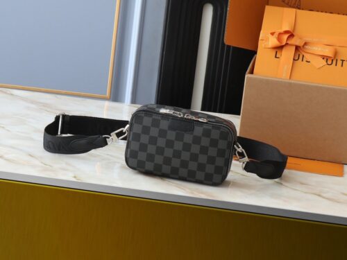 【AT3702】✨ Louis Vuitton ルイ・ヴィトン S-Lock Sling 小号 単肩斜めがけバッグ ✨ クラシックな Damier ブラックチェック柄 🖤 ラグジュアリーなベーシックアイテム