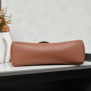 【AT3728】Balenciagaのクラシックトートバッグ | 控えめな贅沢な大容量デザイン 💫