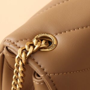 【AT3753】✨ YSL Saint Laurent 贅沢なヤギ革のゴールドチェーンショルダーバッグ ✨