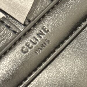 【AT3769】Celineセリーヌのクラシックなトリオンフ牛革の引き紐付きリュックサック🎒✨