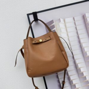 【AT3779】Tory Burch トリー・バーチの定番バケットバッグ｜シンプルでエレガント、ファッションに合わせやすい。