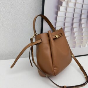 【AT3779】Tory Burch トリー・バーチの定番バケットバッグ｜シンプルでエレガント、ファッションに合わせやすい。