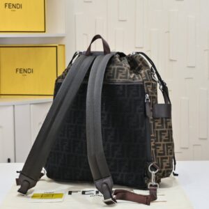 【AT3781】🎒 Fendi Roma クラシックバックパック - FFモノグラムコレクション 🎒