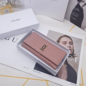 【AT3802】Cartier カルティエのクラシックな長財布 - 控えめな贅沢さ、エレガントなテースト👜