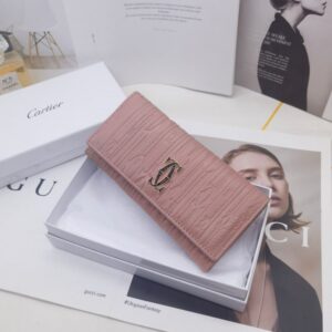 【AT3802】Cartier カルティエのクラシックな長財布 - 控えめな贅沢さ、エレガントなテースト👜