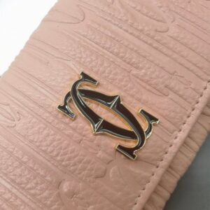 【AT3802】Cartier カルティエのクラシックな長財布 - 控えめな贅沢さ、エレガントなテースト👜