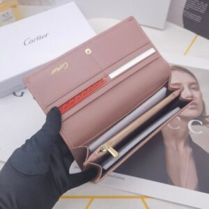 【AT3802】Cartier カルティエのクラシックな長財布 - 控えめな贅沢さ、エレガントなテースト👜