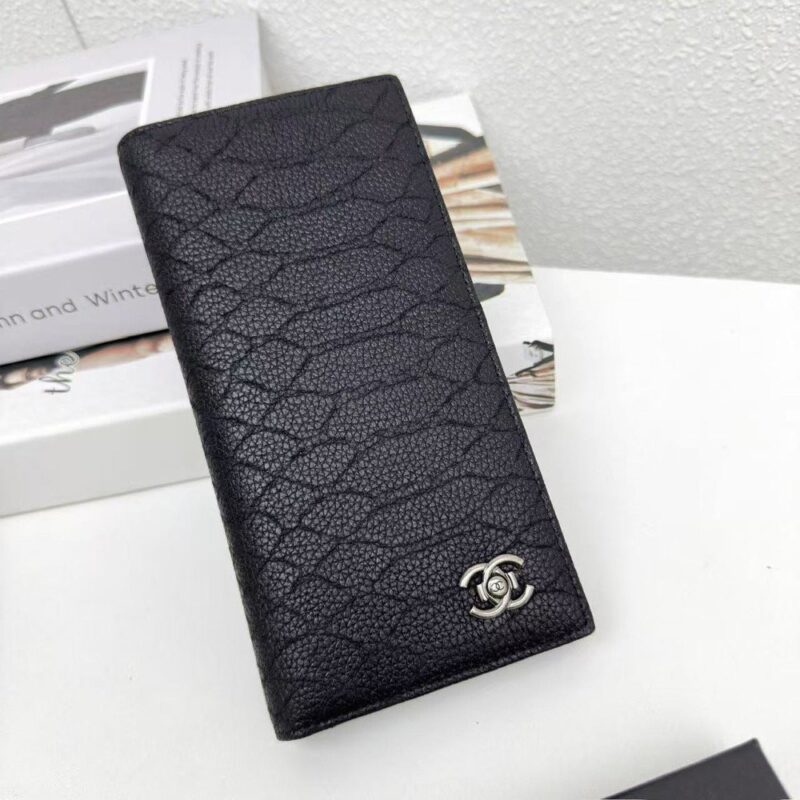 【AT3821】✨Chanel クラシックなダイヤ柄のレザーウォレットセット✨