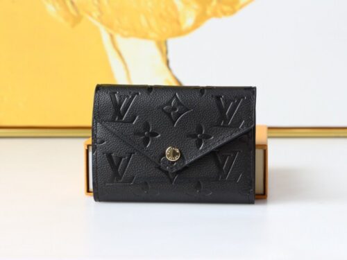 【AT3836】Louis Vuitton ルイ・ヴィトン・モノグラム・アンプランテのクラシックなブラックショートウォレット✨