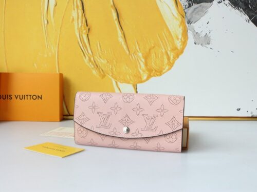 【AT3842】Louis Vuitton ルイ・ヴィトンLVパンチングモノグラム長財布✨