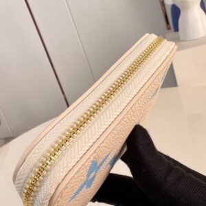 【AT3867】Louis Vuitton ルイヴィトン M60574 スモッグブルー小銭入れ🧊夢のような色合い・実用的なデザイン・小さくて精巧・持ち運びに最適