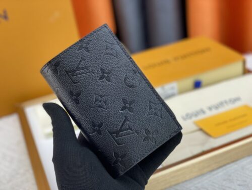 【AT3895】Louis Vuitton ルイ・ヴィトン ブラック モノグラム・アンプラント レザー ロングウォレット｜ジッパー付きコインポケット｜多カードスロット｜フランス製 🇫🇷  Louis Vuitton Monogram Empreinte 🖤