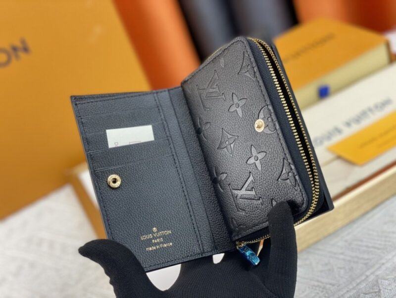 【AT3895】Louis Vuitton ルイ・ヴィトン ブラック モノグラム・アンプラント レザー ロングウォレット｜ジッパー付きコインポケット｜多カードスロット｜フランス製 🇫🇷  Louis Vuitton Monogram Empreinte 🖤