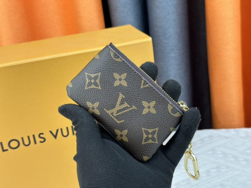 【AT3899】🌴 Louis Vuitton ルイ・ヴィトン 限定シリーズ ハワイアイランド風手描きプリントコインケース 🌺