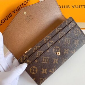 【AT3904】🌟 Louis Vuitton ルイ・ヴィトン モノグラム ロングジップ財布✨ 👜 クラシック再現、優雅と実用性の共存！