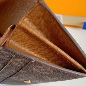 【AT3904】🌟 Louis Vuitton ルイ・ヴィトン モノグラム ロングジップ財布✨ 👜 クラシック再現、優雅と実用性の共存！