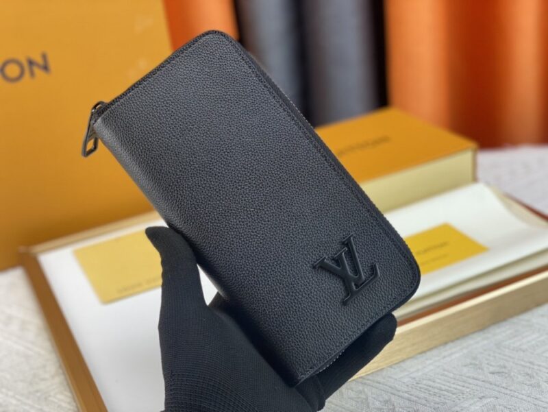 【AT3938】Louis Vuitton ルイ・ヴィトン クラシックなブラックのフルレザー長財布 🖤 ラグジュアリー・控えめ・あらゆるスタイルにマッチ