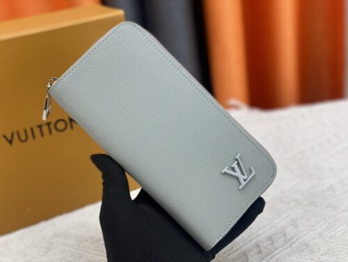 【AT3939】Louis Vuitton ルイ・ヴィトン グレーのフルジップ長財布｜クラシックなロゴ 👜✨