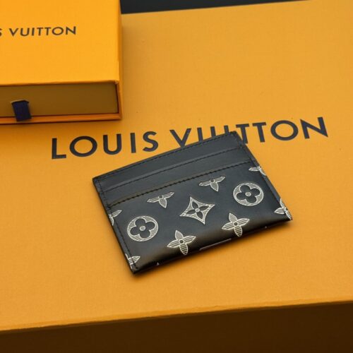 【AT3947】Louis Vuitton ルイ・ヴィトン モノグラム ブラックカードケース メンズラグジュアリーミニマリストデザイン✨