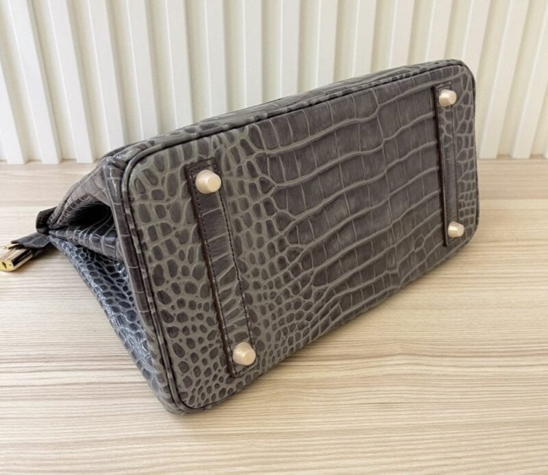 【AT4043】🎀  Hermès エルメス バーキン 30 クロコダイルパターン ハンドバッグ – グレー ゴールドバックル 👜✨