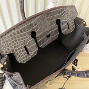 【AT4043】🎀  Hermès エルメス バーキン 30 クロコダイルパターン ハンドバッグ – グレー ゴールドバックル 👜✨