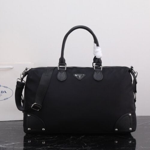 【AT4045】✨ Prada プラダ ブラック ナイロン トラベル トートバッグ 大容量 カジュアルバッグ✨