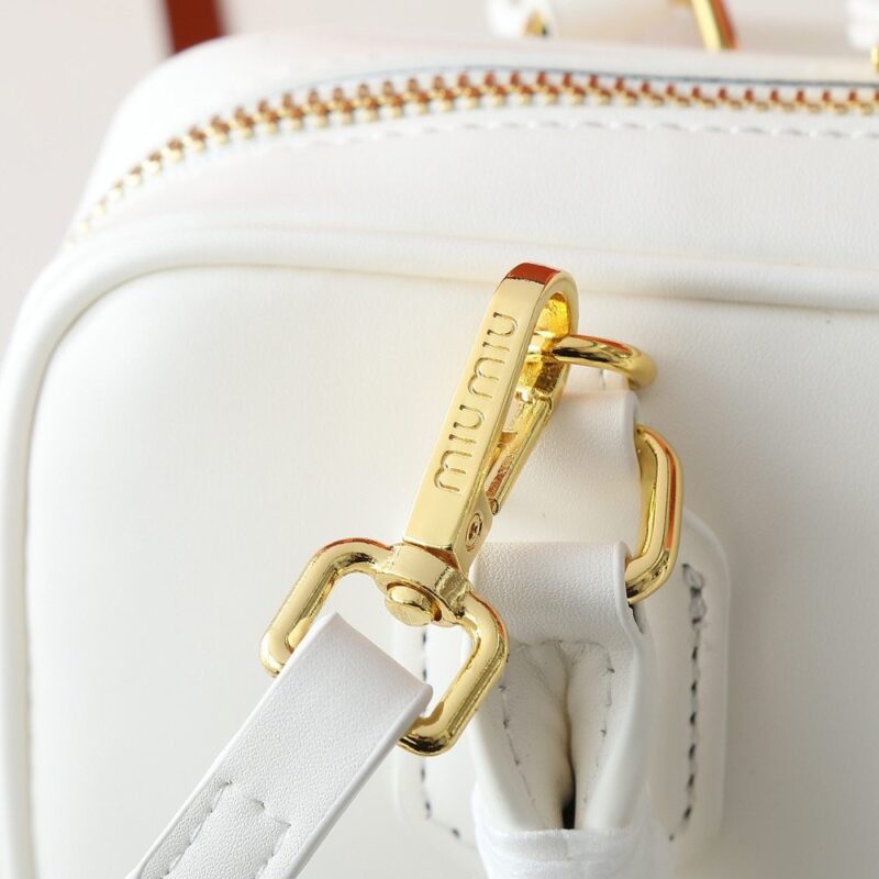 【AT4070】👜✨ Miu Miu ミュウミュウ クラシック ミニ ハンドバッグ ショルダーバッグ｜イタリア製 ✨👜